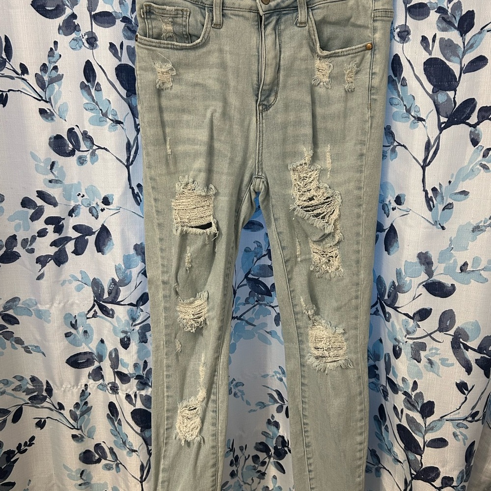 Judy Blue Ripped Light Gray Skinny Jeans